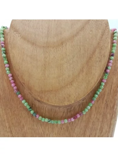 Collier Rubis Zoisite 4mm facetté - Vertus, Bienfaits et Propriétés...